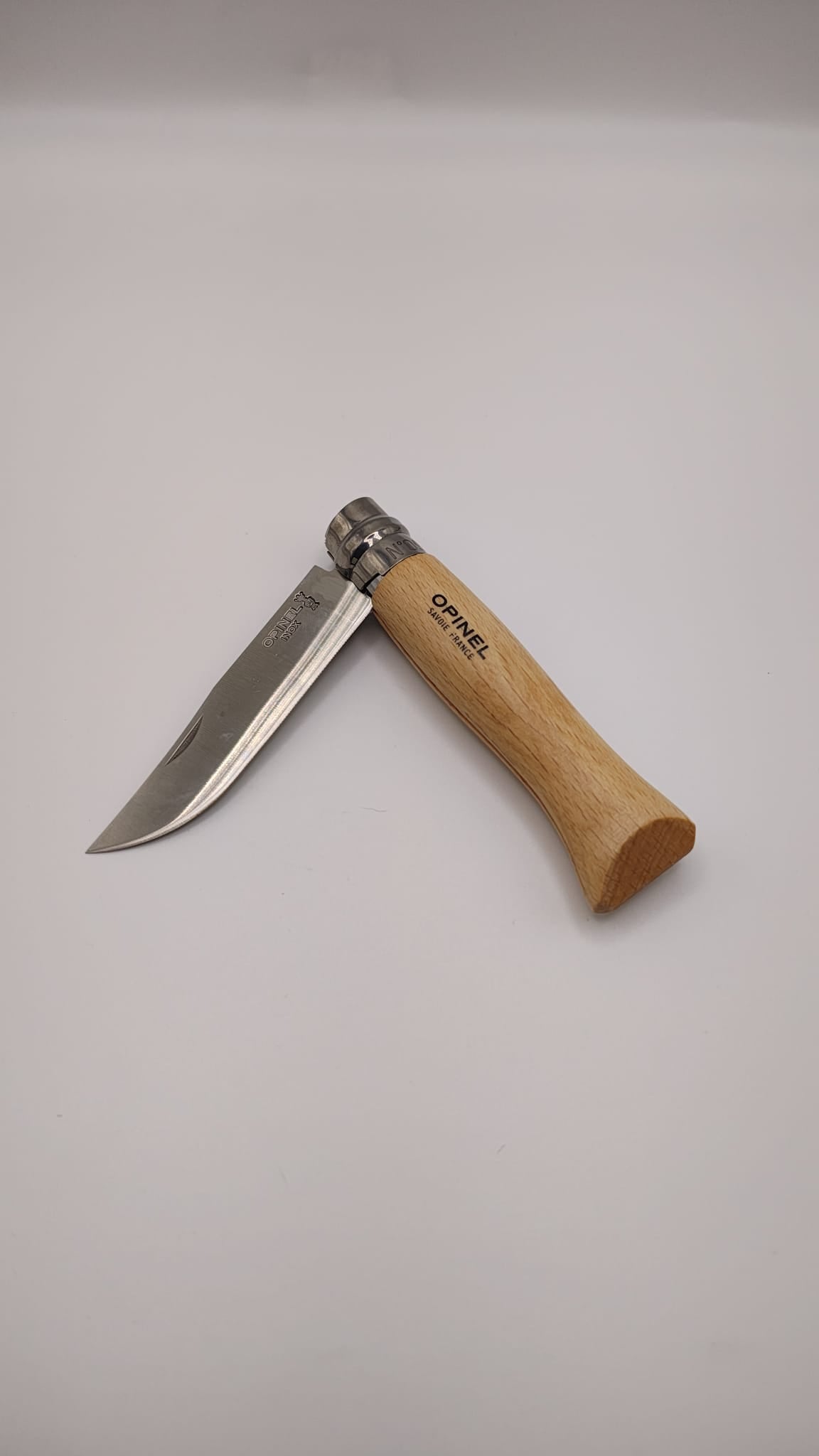 Canivete Opinel N°9 Inox | Aço Sandvik 12C27 | Cabo em Faia