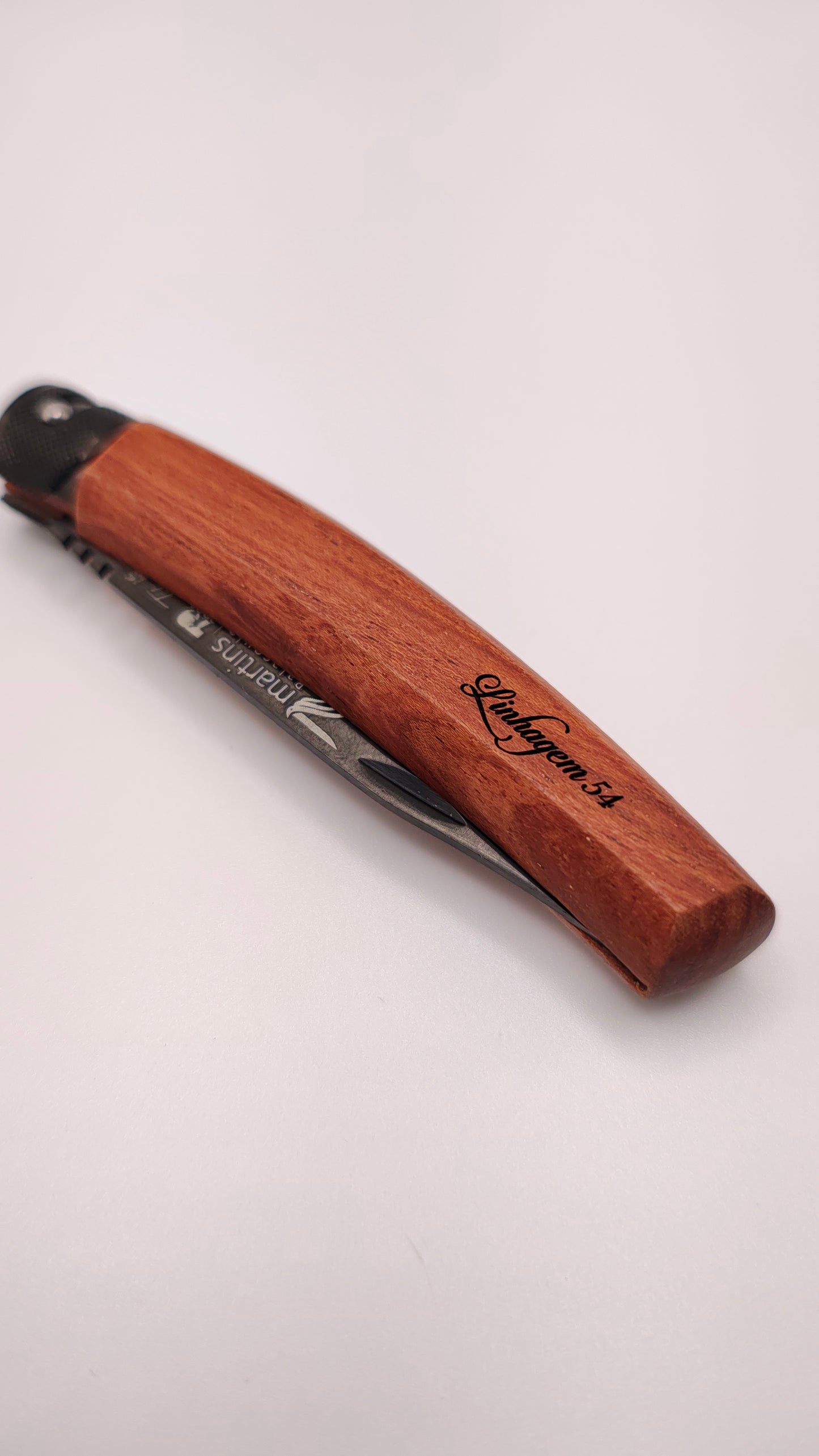 Navalha Martins LINHAGEM 54 – Bubinga & Titânio | Elegância e Tradição Portuguesa