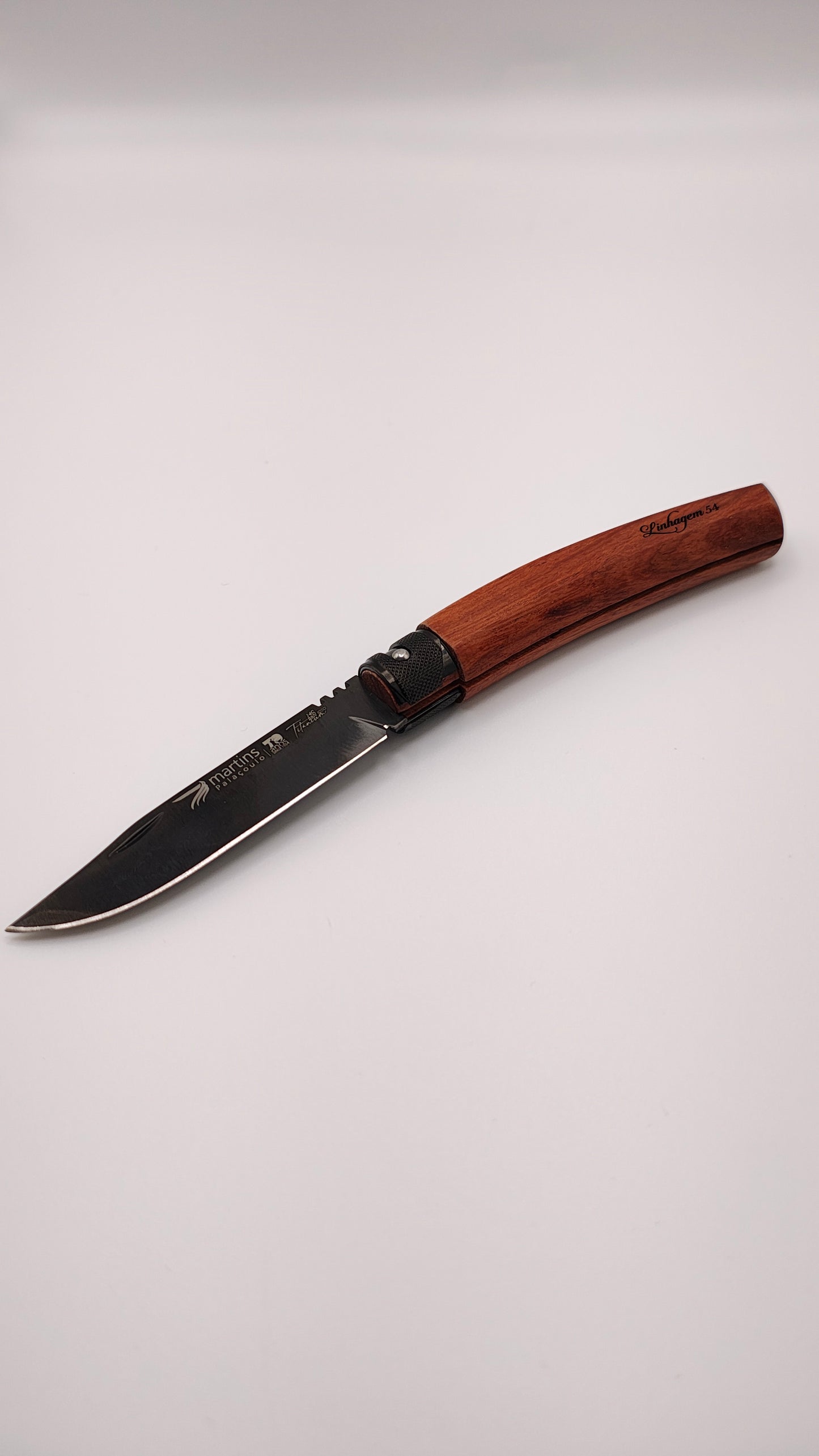 Navalha Martins LINHAGEM 54 – Bubinga & Titânio | Elegância e Tradição Portuguesa