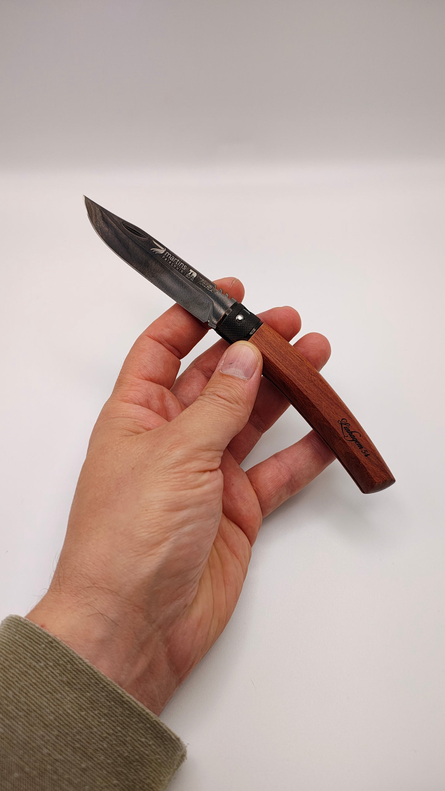 Navalha Martins LINHAGEM 54 – Bubinga & Titânio | Elegância e Tradição Portuguesa