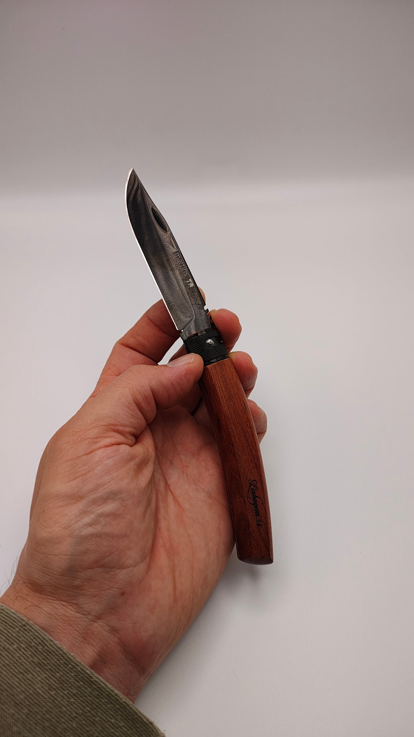 Navalha Martins LINHAGEM 54 – Bubinga & Titânio | Elegância e Tradição Portuguesa