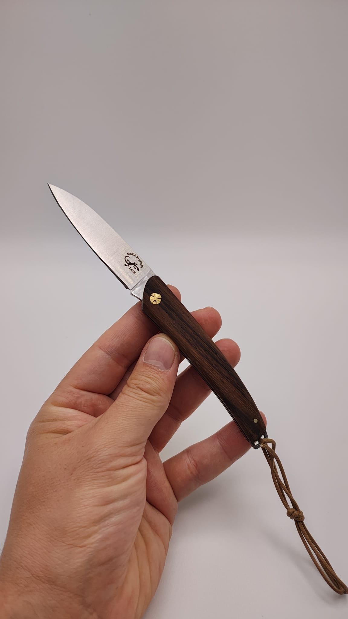 Navalha Salamandra Inox 75mm | Cabo em Pau Santo | Fabricada em Espanha