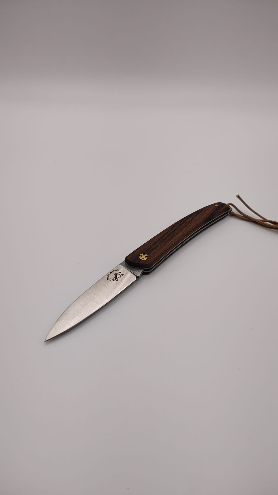 Navalha Salamandra Inox 75mm | Cabo em Pau Santo | Fabricada em Espanha