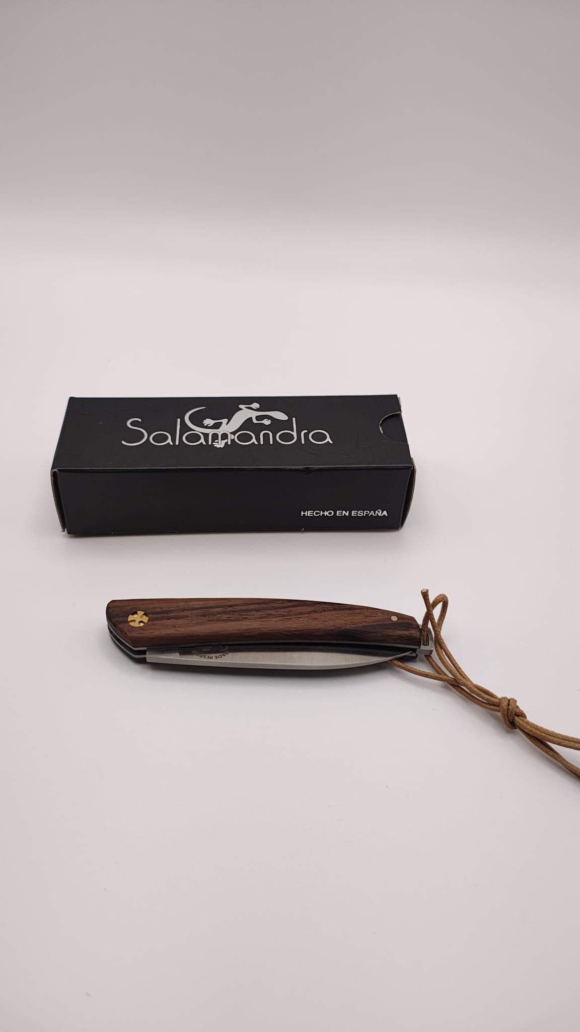 Navalha Salamandra Inox 75mm | Cabo em Pau Santo | Fabricada em Espanha