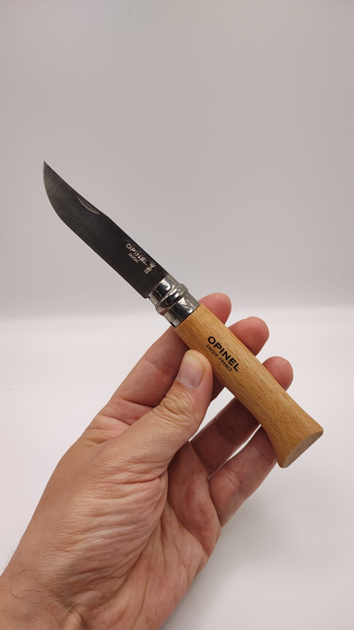 Canivete Opinel N°8 Inox | Aço Sandvik 12C27 | Cabo em Faia